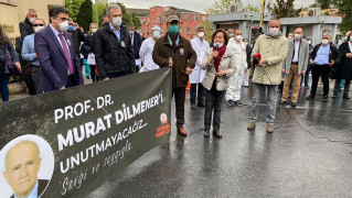 Korona salgını sırasında İstanbul Tıp Fakültesinde yapılan tören